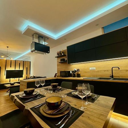 Luxury Central Baba Apartment Shkoder Bagian luar foto