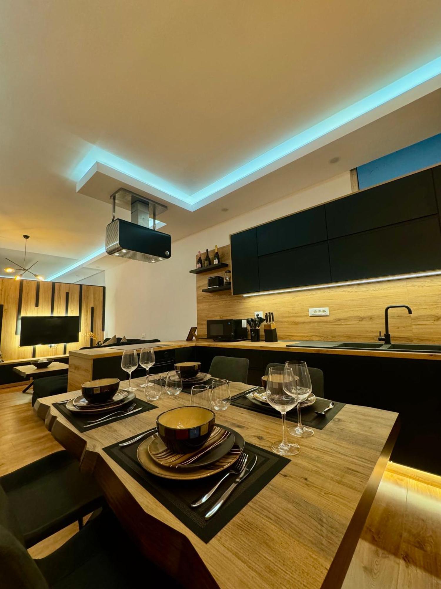 Luxury Central Baba Apartment Shkoder Bagian luar foto